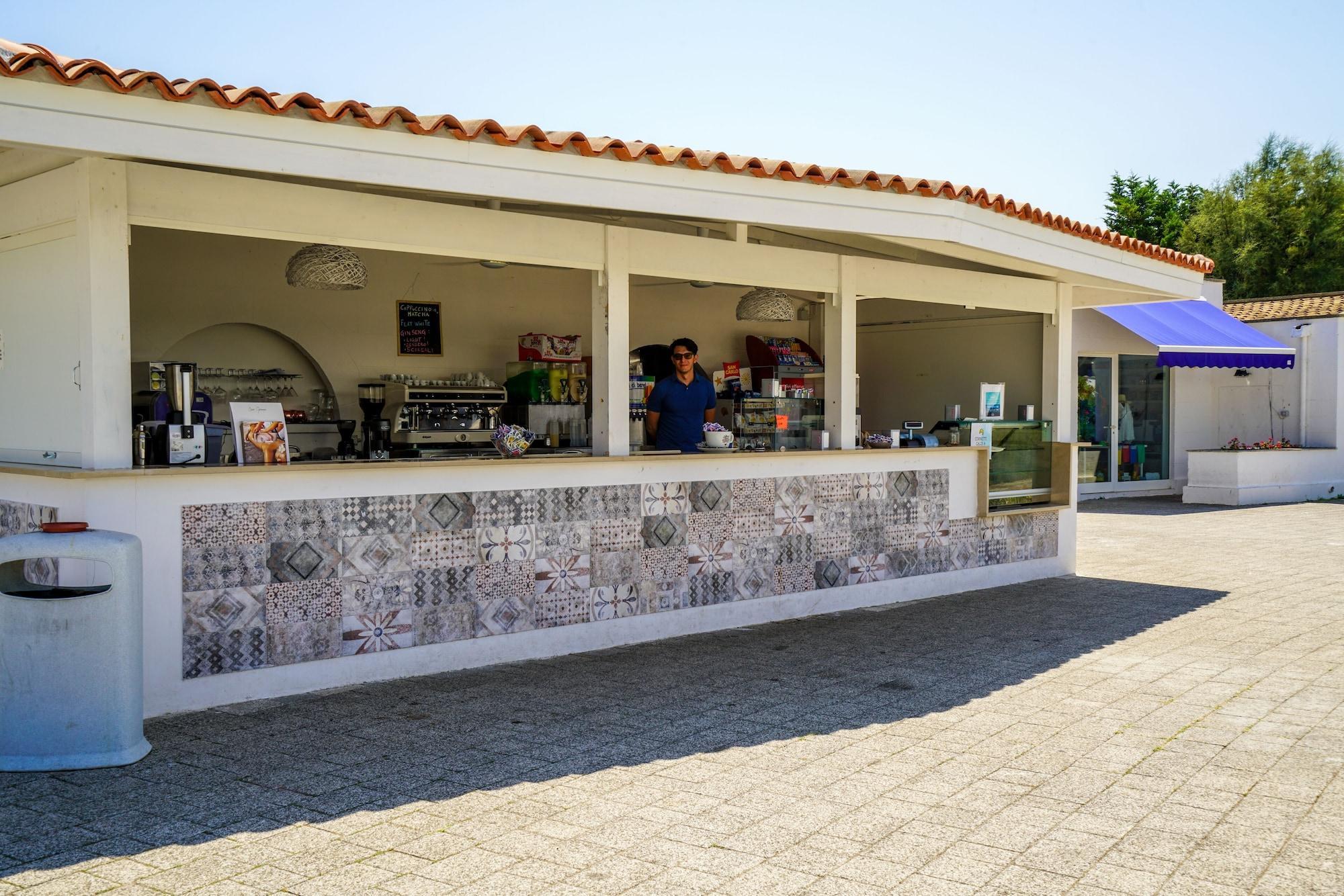 Futura Club Torre Rinalda Hotel Eksteriør billede